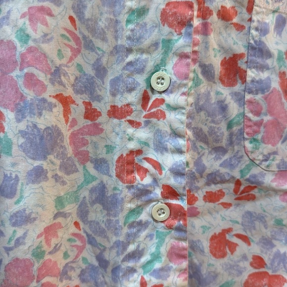 Chic Multicolor Floral Shirt Fits like loose M or L reg excellent grandma - Picture 5 of 5